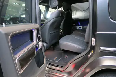 Mercedes-Benz G 63 AMG Grand Edition — Le SUV légendaire avec 584 ch et seulement 4000 km — Thumbnail 14