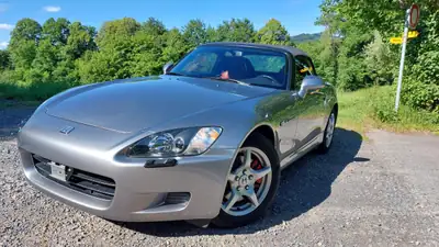 Honda S2000 2.0 16V — Roadster sportif culte, moteur haute révolution 240 ch — dettaglio