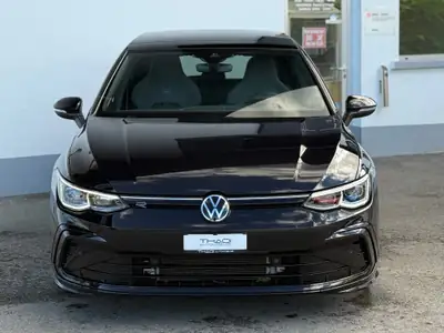 VW Golf 1.5 eTSI mHEV R-Line — Hybride léger, 36 900 km, état impeccable — intérieur