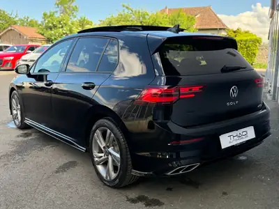 VW Golf 1.5 eTSI mHEV R-Line — Hybride léger, 36 900 km, état impeccable — tableau de bord