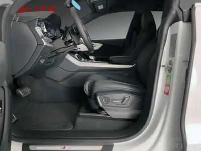 Audi SQ8 TFSI Quattro — SUV haute performance 508 ch, 11'000 km seulement — Miniature 14
