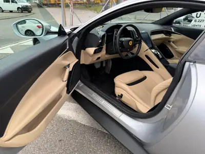 Ferrari Roma 3.9 V8 T — Coupé sportif 4 places, 620 ch, garantie Ferrari 2 ans — Miniatur 13