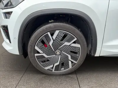 Skoda Kodiaq RS 4x4 2022 — SUV 7 places, moteur 245 ch, équipement premium — Miniatura 9