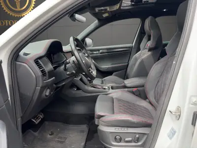 Skoda Kodiaq RS 4x4 2022 — SUV 7 places, moteur 245 ch, équipement premium — Miniatura 10
