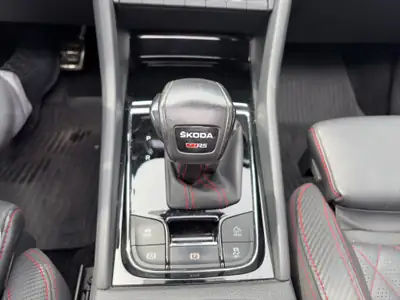 Skoda Kodiaq RS 4x4 2022 — SUV 7 places, moteur 245 ch, équipement premium — Miniatura 24