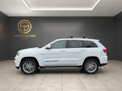 Jeep Grand Cherokee 3.0 CRD Summit — 4×4 robuste, caméra et toit ouvrant — côté
