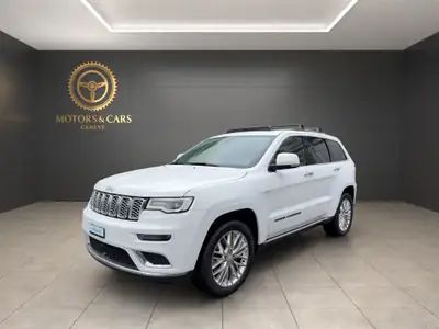 Jeep Grand Cherokee 3.0 CRD Summit — 4×4 robuste, caméra et toit ouvrant — vue extérieure