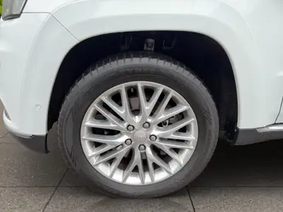 Jeep Grand Cherokee 3.0 CRD Summit — 4×4 robuste, caméra et toit ouvrant — Miniature 9