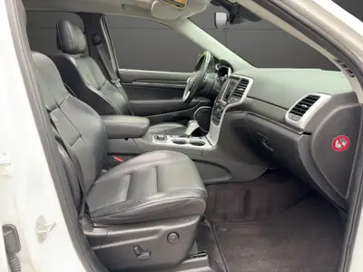 Jeep Grand Cherokee 3.0 CRD Summit — 4×4 robuste, caméra et toit ouvrant — Miniature 15