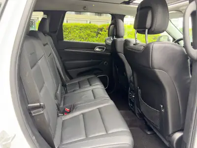 Jeep Grand Cherokee 3.0 CRD Summit — 4×4 robuste, caméra et toit ouvrant — Miniature 16