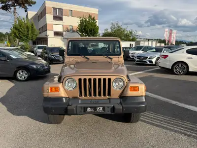 Jeep Wrangler 4.0 Sahara Hardtop — Légende tout-terrain, expertise du jour — Außenansicht