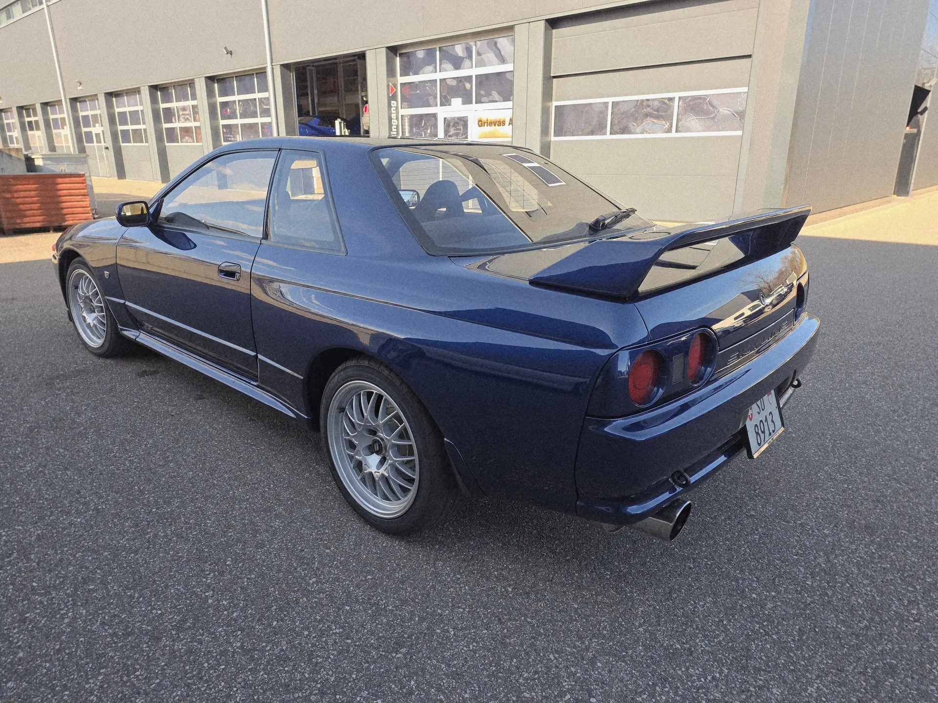 Nissan Skyline 1992 occasion Selzach — 3