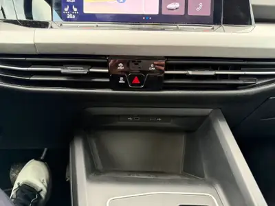 VW Golf 1.5 TSI ACT Style — Berline dynamique, expertise certifiée et garantie 2 ans — Miniature 11