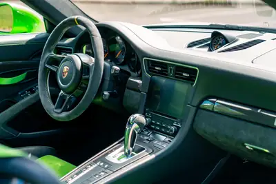 Porsche 911 991.2 GT3 RS Weissach — Superbe coupé sport vert, 14 500 km, garantie jusqu'à 2028 — Miniature 13