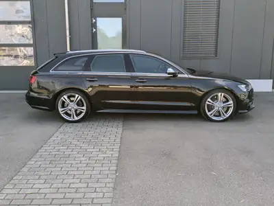 Audi S6 Avant 4.0 TFSI V8 — Berline sportive all-wheel drive, 450 ch garantis — cruscotto