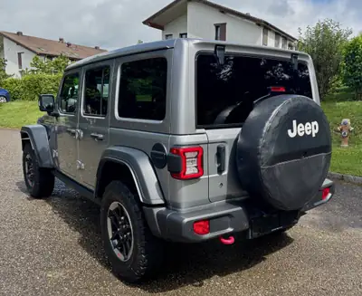 Jeep Wrangler 2.0 Turbo Rubicon Unlimited — 4x4 légendaire, faible kilométrage — Heckansicht