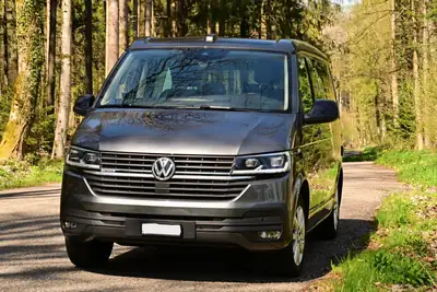 VW T6.1 California Beach — Camping-car 4x4 premium, batterie auxiliaire intégrée — Miniatura 16