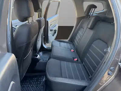 Dacia Duster SCe 115 Comfort 4x2 — SUV fiable, entretien assuré, sans sinistre — Thumbnail 13
