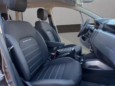Dacia Duster SCe 115 Comfort 4x2 — SUV fiable, entretien assuré, sans sinistre — Thumbnail 16