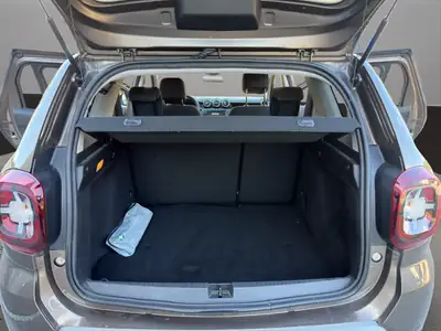 Dacia Duster SCe 115 Comfort 4x2 — SUV fiable, entretien assuré, sans sinistre — Thumbnail 18