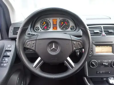 Mercedes-Benz B 180 CDI — Monospace compact diesel, entretien maîtrisé — Thumbnail 11