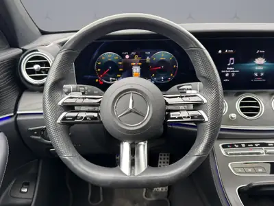 Mercedes-Benz E 220 d AMG Line 4matic Kombi — Break diesel performant, 70'000 km — Miniatur 11