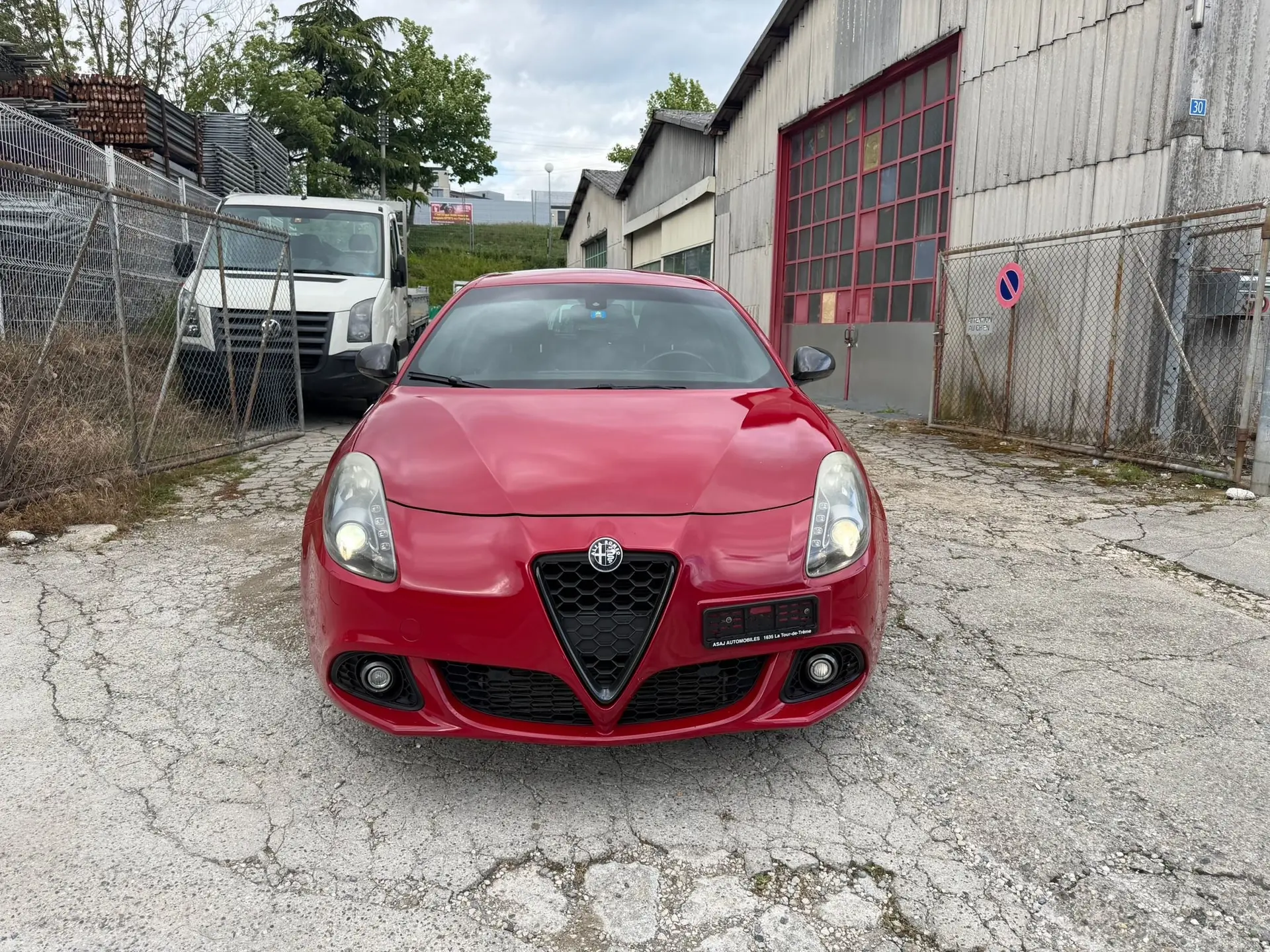Alfa Romeo Giulietta 1750 TBi Quadrifoglio Verde TCT — Sportive italienne haute performance, 195'000 km — Außenansicht