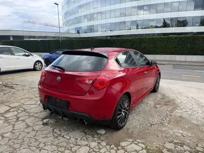 Alfa Romeo Giulietta 1750 TBi Quadrifoglio Verde TCT — Sportive italienne haute performance, 195'000 km — Miniatur 7