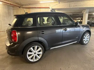 MINI Countryman Cooper S ALL4 — SUV compact sportif, 4 roues motrices, 190 ch — Armaturenbrett