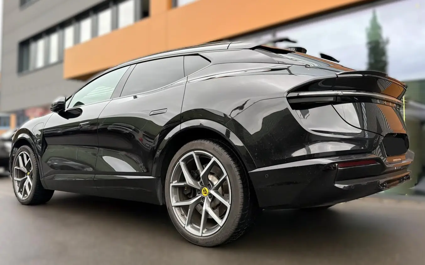 Lotus Eletre 2025 occasion Wollerau — 3