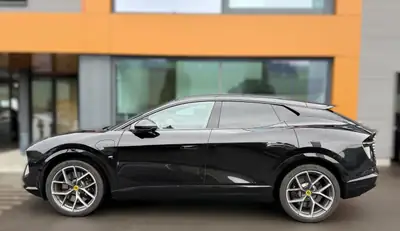 Lotus Eletre S 2025 — SUV électrique haute performance, 611 ch et technologie Lidar — Thumbnail 11