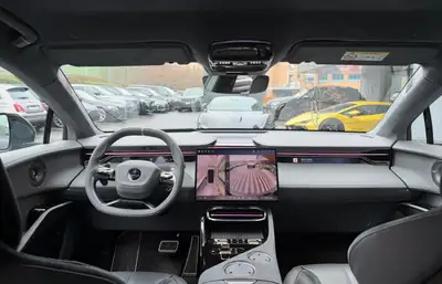 Lotus Eletre S 2025 — SUV électrique haute performance, 611 ch et technologie Lidar — Thumbnail 12