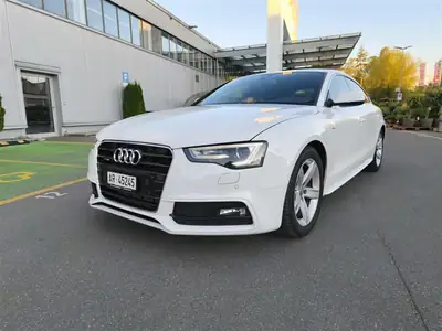 Audi A5 Sportback 2.0 TFSI Quattro — Berline sportive allemande, 211 ch et transmission S-Tronic — vista esterna