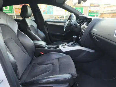 Audi A5 Sportback 2.0 TFSI Quattro — Berline sportive allemande, 211 ch et transmission S-Tronic — dettaglio