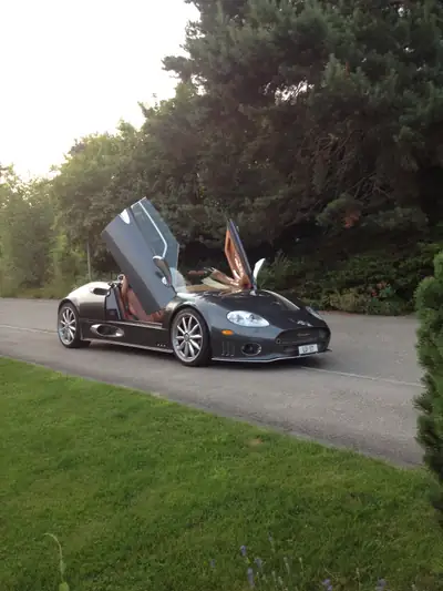 Spyker C8 Spyder V8 — Supercar cabriolet mythique, 35'000 km, sans accident — rear view