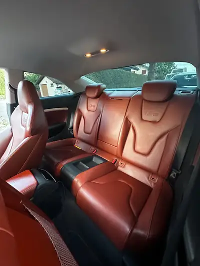Audi S5 4.2 V8 FSI Quattro — Coupé sportif de prestige, 353 ch sans compromis — détail