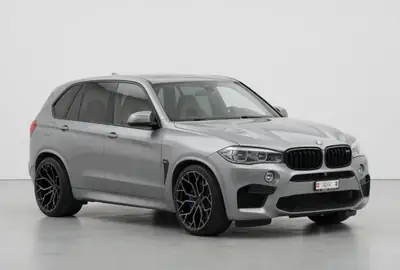 BMW X5M Steptronic — SUV haute performance 575 ch, frais de révision inclus — Thumbnail 7