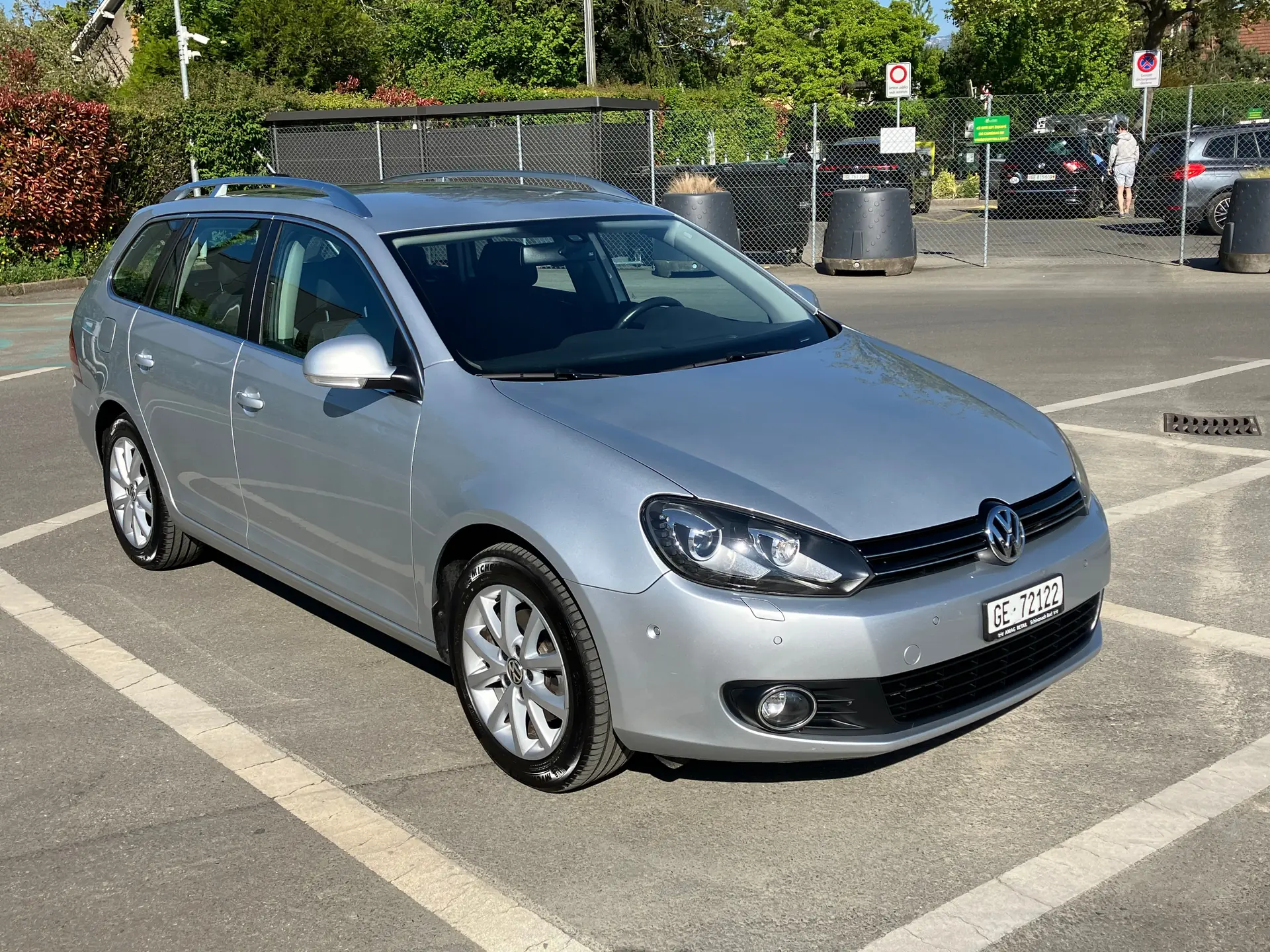 Volkswagen Golf 2012 occasion Veyrier — 2