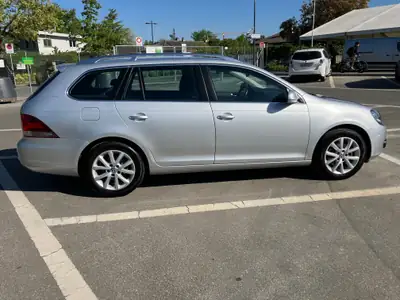 VW Golf Variant 1.4 TSI Team DSG7 — Monospace polyvalent, sans accident, 138'000 km — Außenansicht
