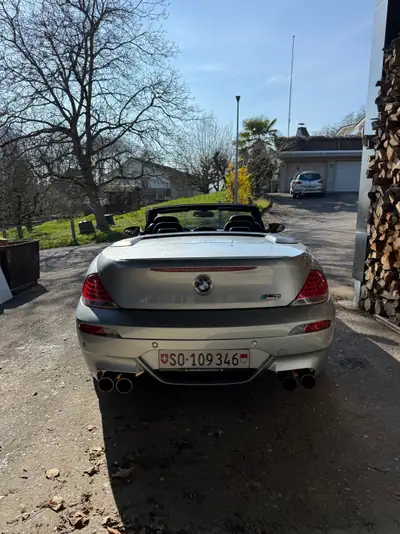 BMW M6 Cabriolet — 507 ch, transmission sport, état impeccable — détail