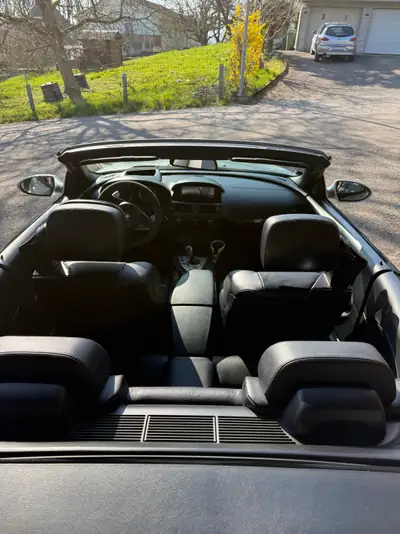 BMW M6 Cabriolet — 507 ch, transmission sport, état impeccable — Miniature 7
