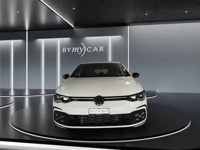 VW Golf 2.0 TSI GTI DSG — Performance 245 ch, transmission automatique, très peu roulée — Miniatur 9