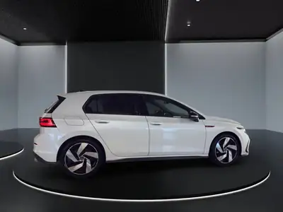 VW Golf 2.0 TSI GTI DSG — Performance 245 ch, transmission automatique, très peu roulée — Miniatur 7