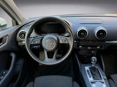 Audi A3 Sportback 40 TDI — Diesel puissant, équipements premium, 82 500 km — Thumbnail 8