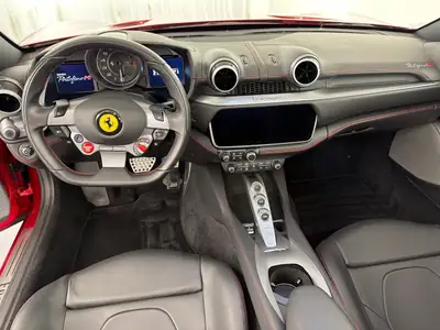 Ferrari Portofino M 2023 — Cabriolet sport légendaire, 8100 km seulement — Thumbnail 7
