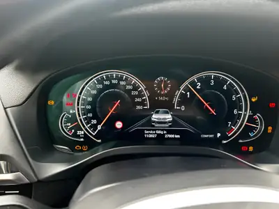 BMW X4 30i — SUV coupé sportif, 252 ch et 98 000 km seulement — Thumbnail 9