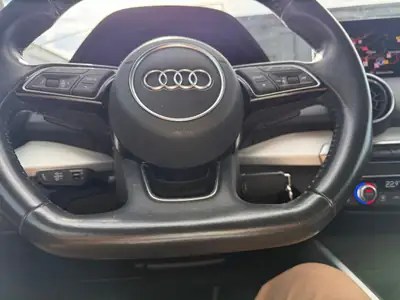 Audi Q2 30 TDI S-tronic — SUV compact diesel efficace, 119'000 km, sans sinistre — Miniature 14