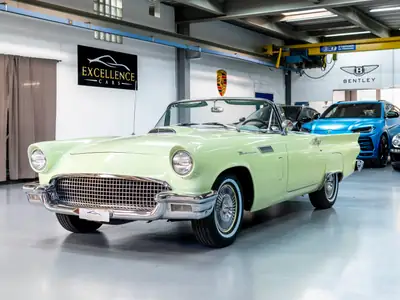 Ford Thunderbird 5.2L V8 245 PS — Cabriolet vintage américain mythique de 1957 — Miniature 30