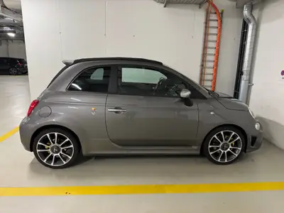 FIAT 595 Abarth 1.4 T-Jet 165 — Cabriolet sportif, faible kilométrage, essence turbo — Seitenansicht
