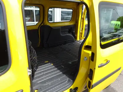 Renault Kangoo Maxi Z.E. 33 — Utilitaire électrique compact, batterie incluse, 180 km d'autonomie — Thumbnail 10